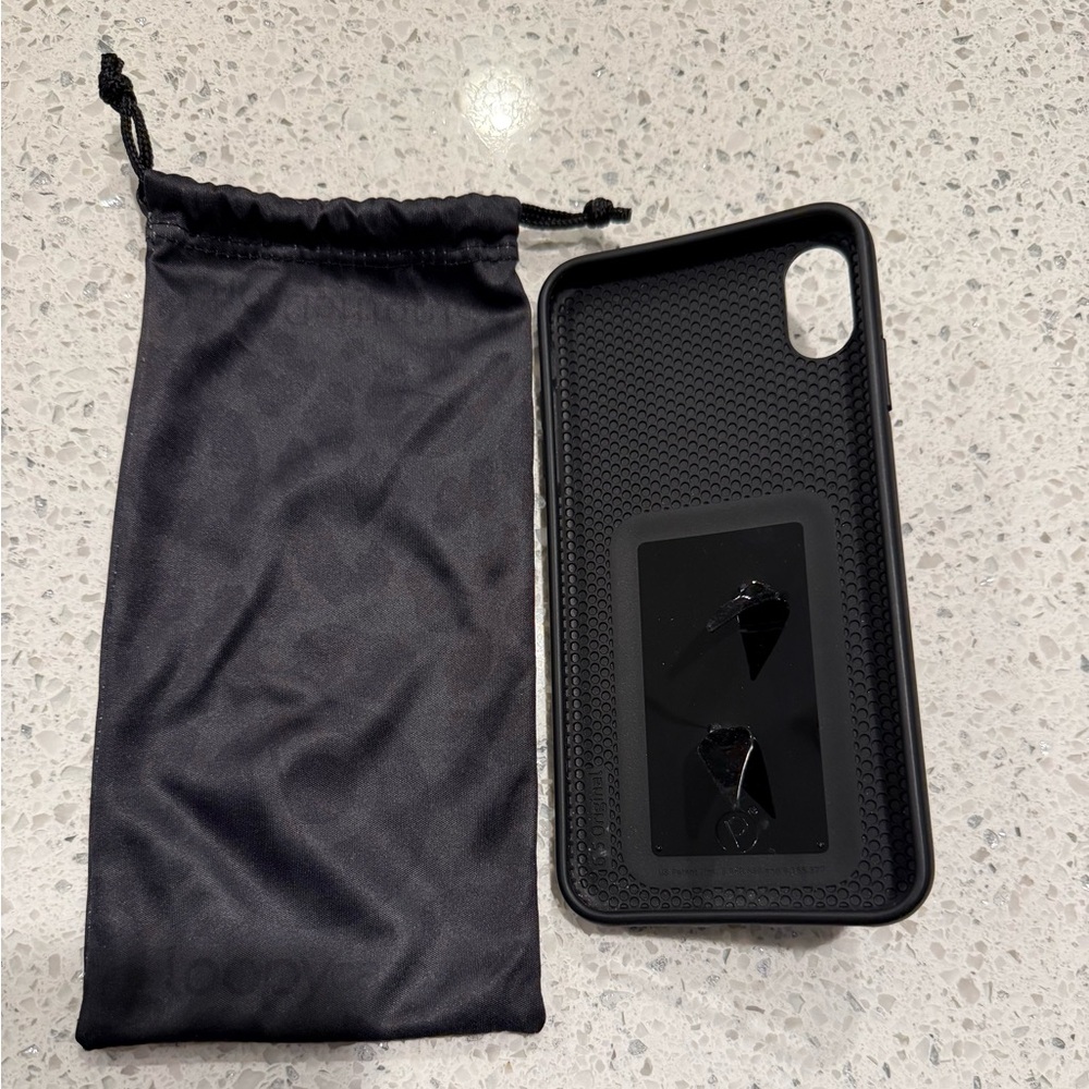 Loopy Original - iPhone Xs Max - Midnight Leopard / Matte & Gloss / Righty - Picture 3 of 3